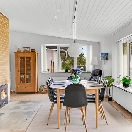 Vakantiehuis Kita - 500m From The Sea By Interhome Lakolk